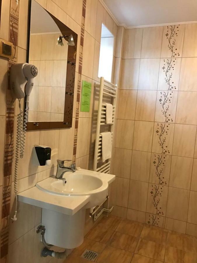 Pension Hanul Andritei Craiova Extérieur photo